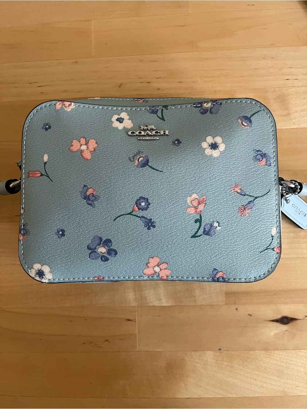 COACH Mini Jamie Camera Bag Crossbody
Floral Light Teal Leather Multi C8699